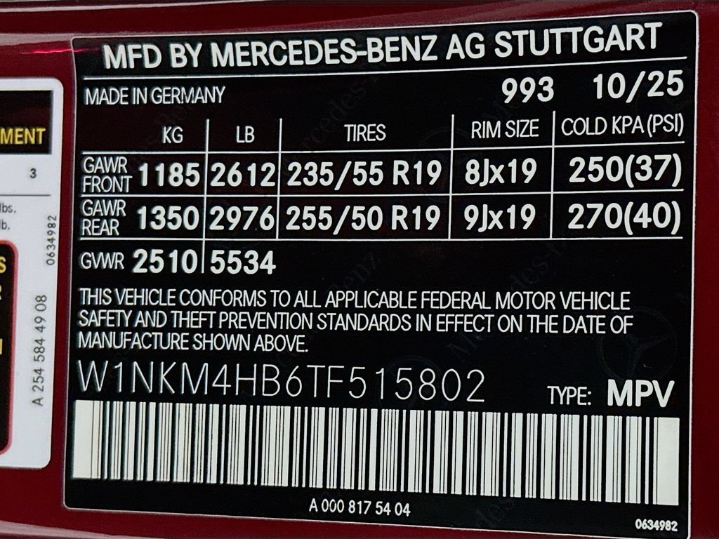 New 2026 MANUFAKTUR Patagonia Red Metallic Mercedes-Benz GLC 300 image 62