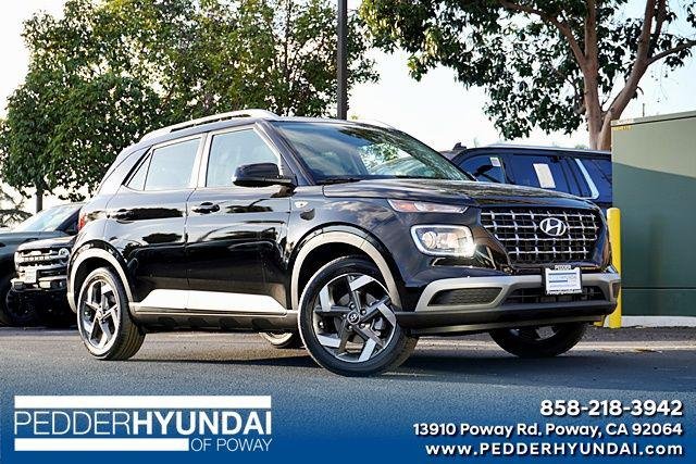 2026 Hyundai Venue SEL w/ 2-Tone Roof IVT's photo