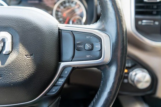 Used 2020 Black Ram Laramie image 27