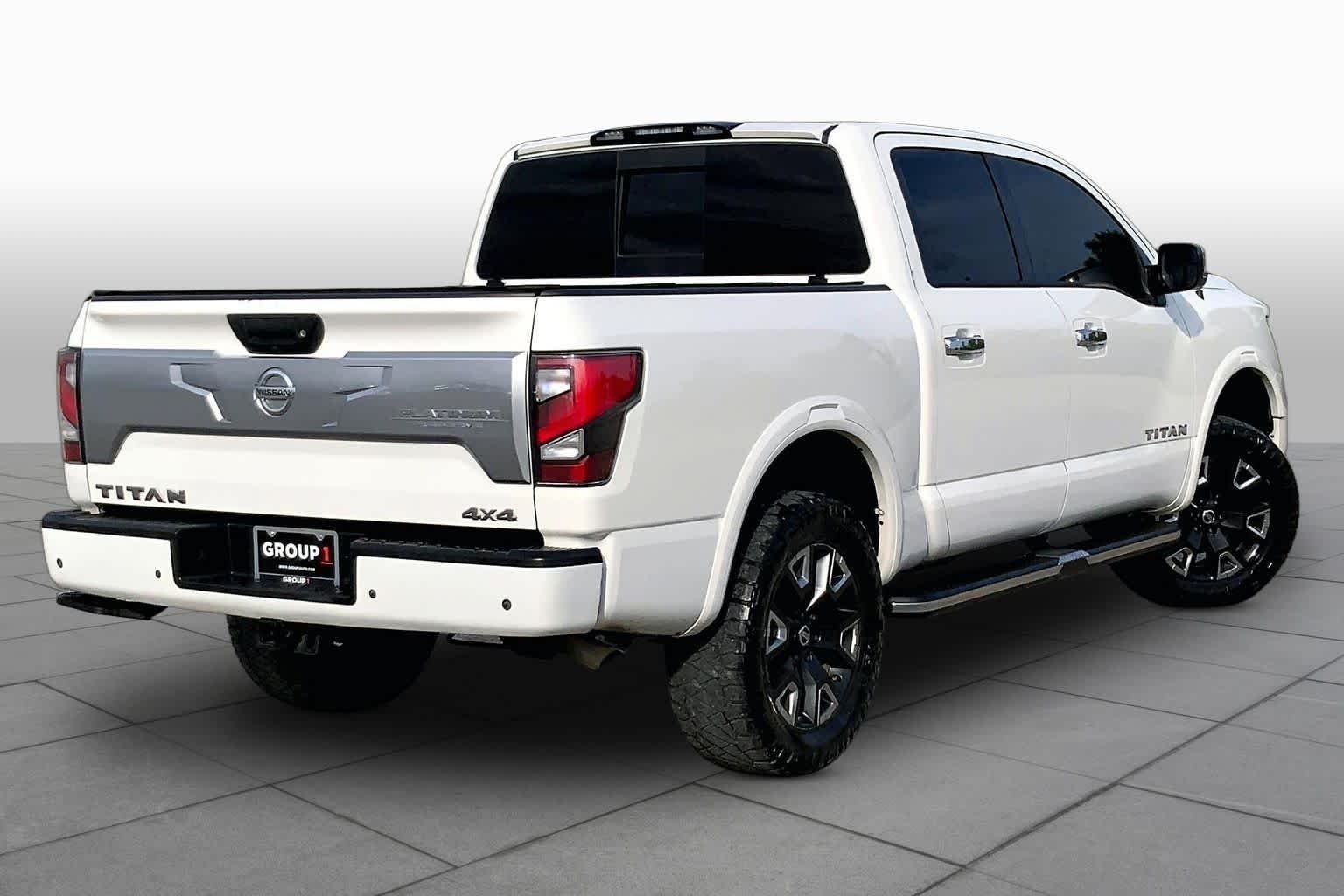 Used 2021 Pearl White Nissan Platinum Reserve image 13