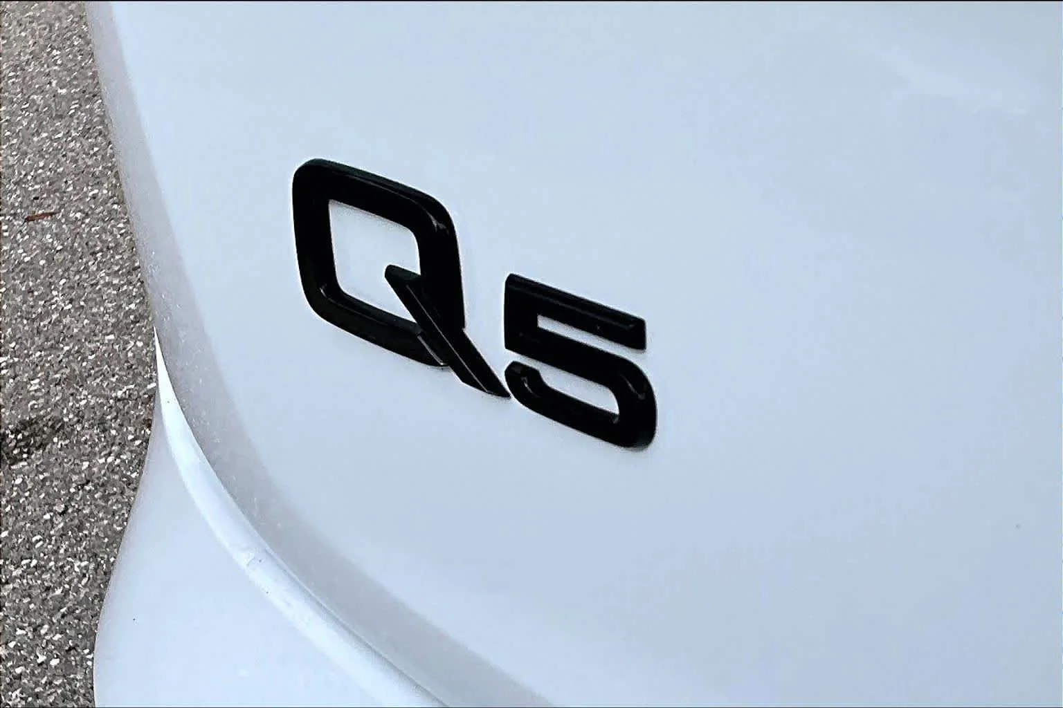 Used 2025 Glacier White Metallic Audi S line Premium Plus image 10