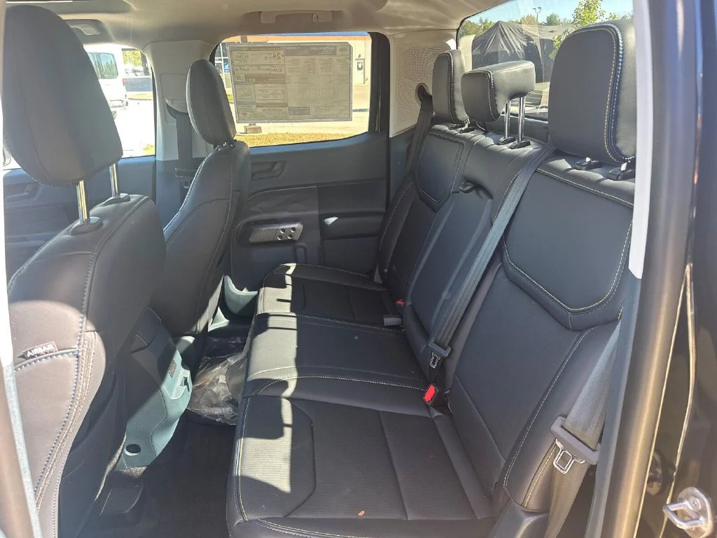 New 2026 Black Ford Lobo Standard image 14