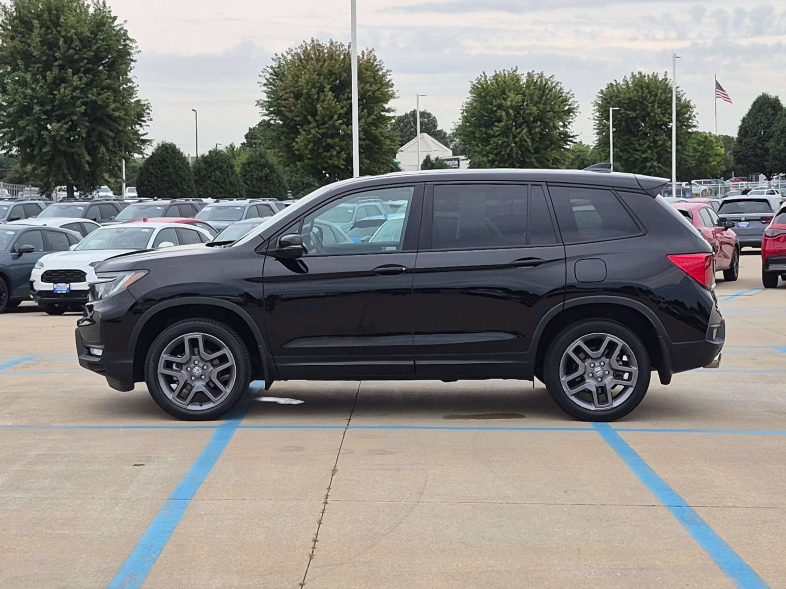 2022 Honda Passport EX-L - Photo 9