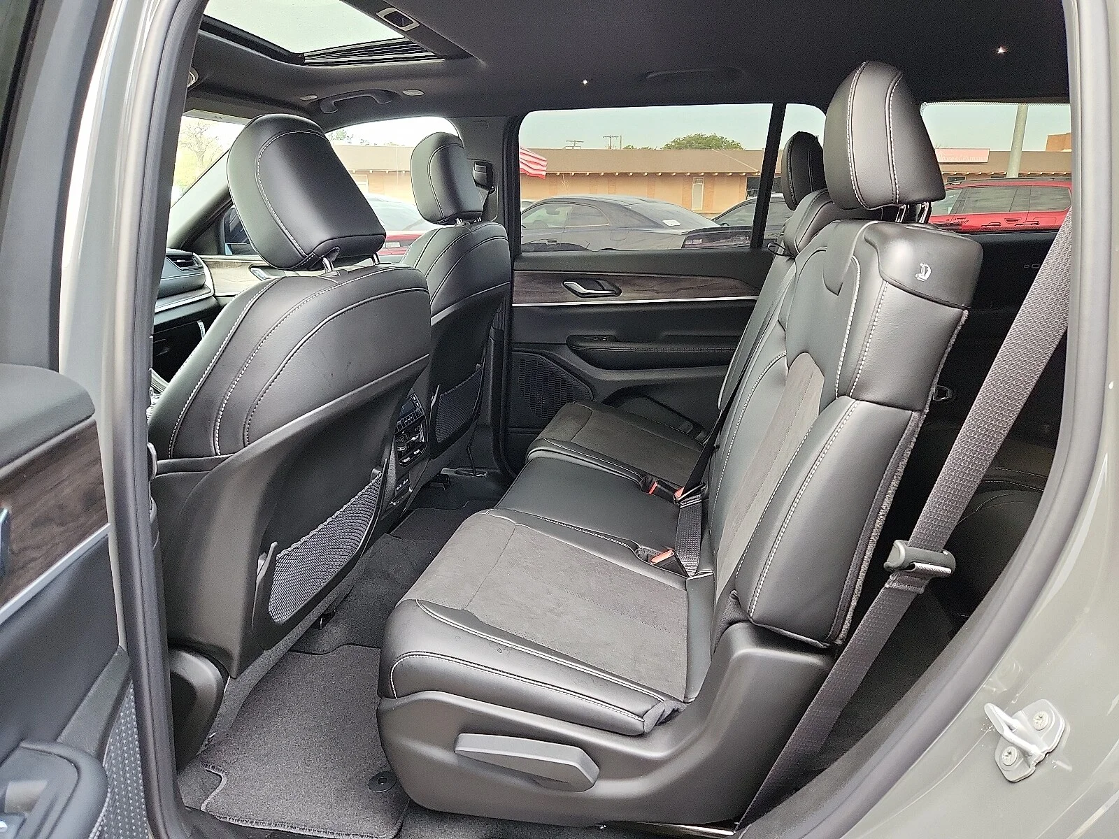 New 2027 Gray Jeep LAREDO 4X4 image 11