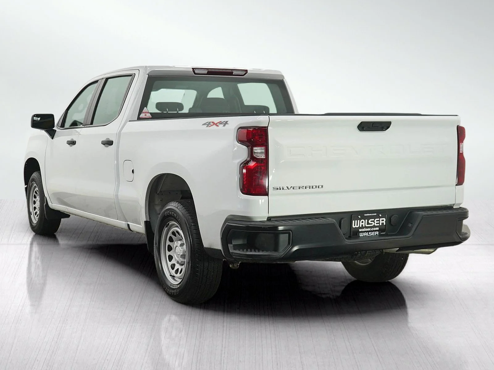 Used 2024 Summit White Chevrolet WT image 3