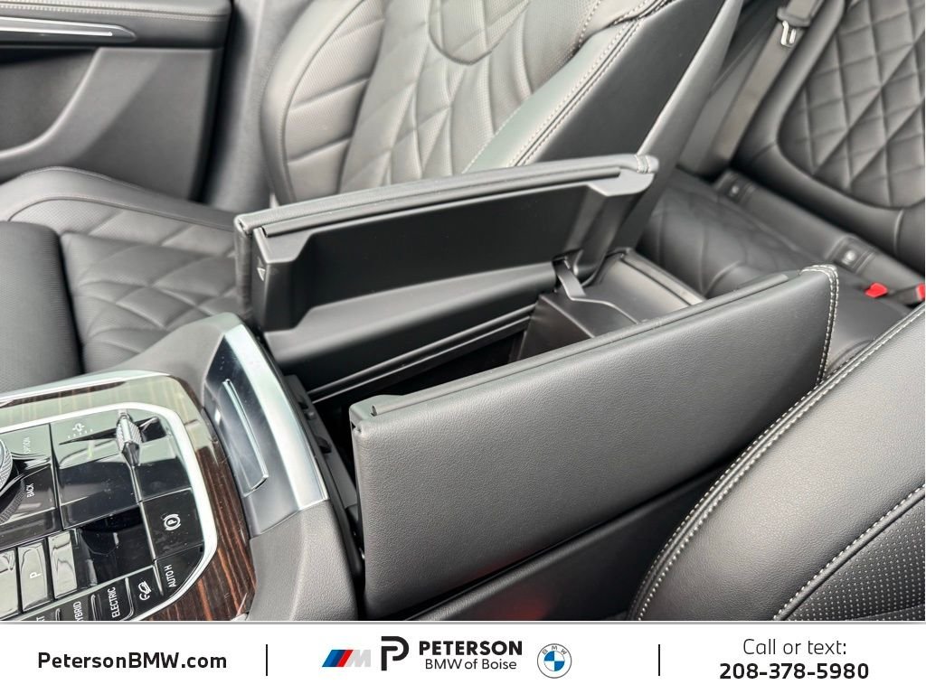 2026 BMW X5 50e - Photo 32
