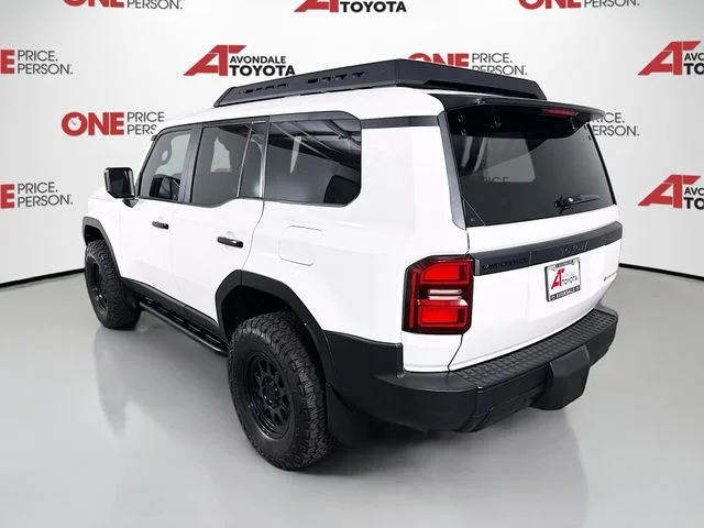 Used 2024 White Toyota 1958 image 5