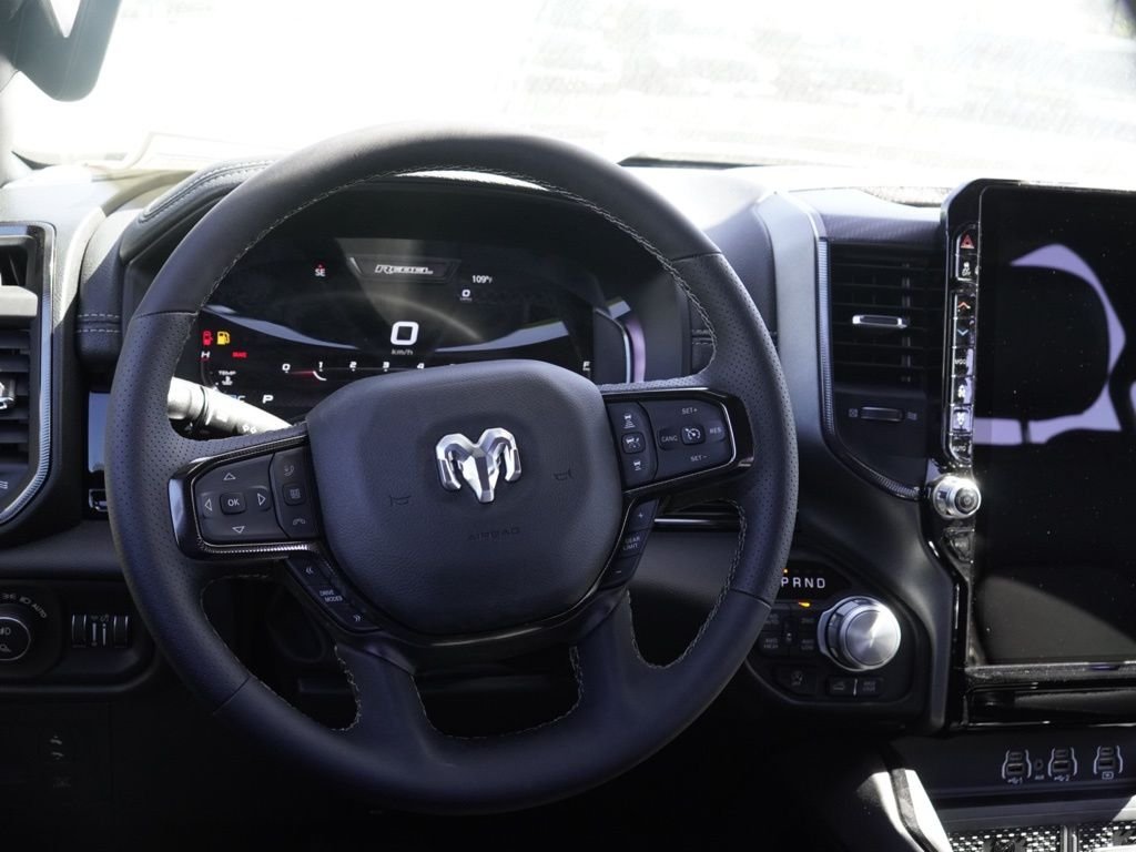 New 2026 Diamond Black Crystal Pearl-Coat Exterior Paint RAM Rebel image 27