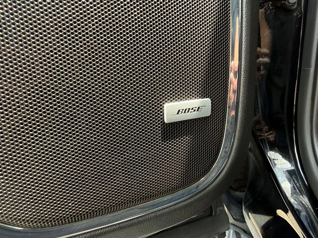 Used 2019 Black GMC Denali image 11