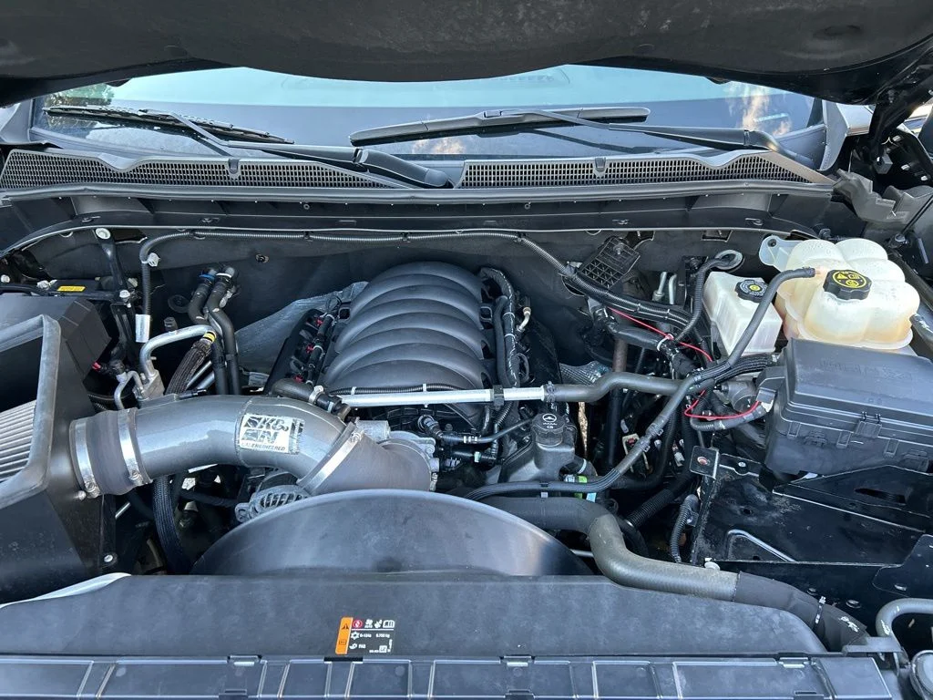 Used 2021 Black GMC Denali image 25