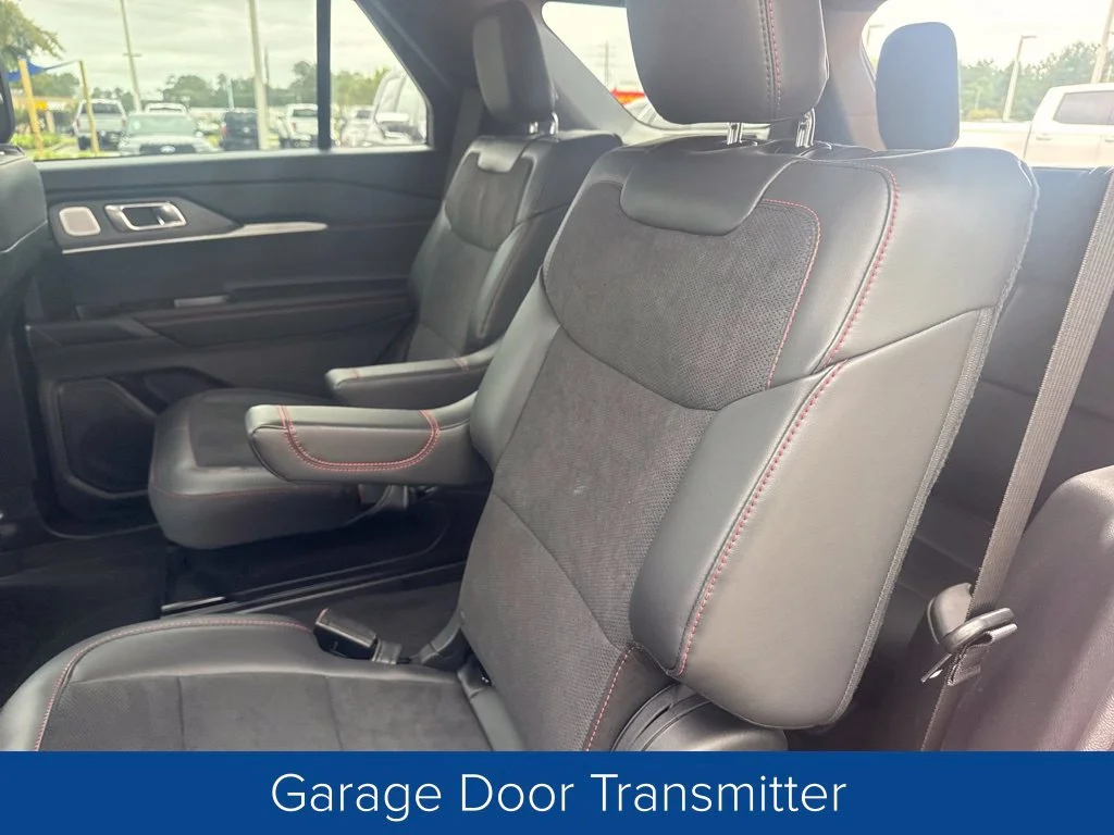 Used 2026 Rapid Red Metallic Tinted Clearcoat Ford ST image 26