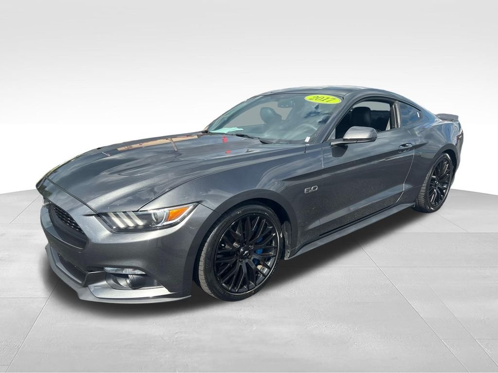 Used 2017 Gray Ford GT Premium image 21