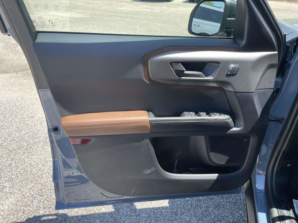 New 2026 Gray Ford Outer Banks image 15