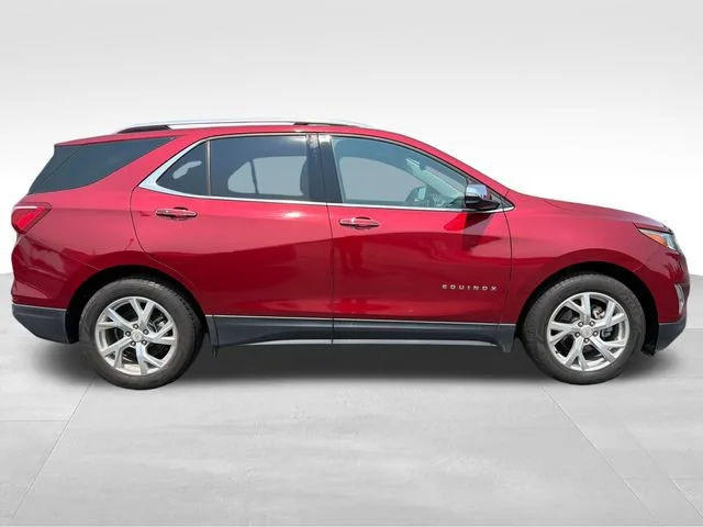 Used 2019 CAJUN RED TINTCOAT Chevrolet Premier image 8