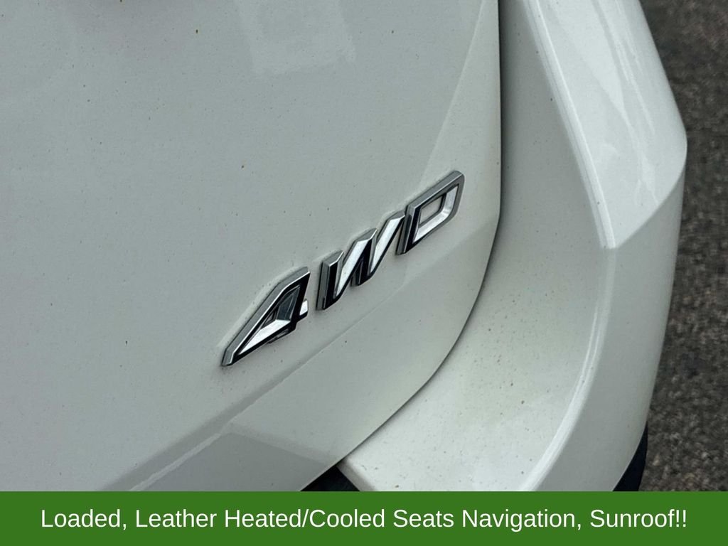 Used 2024 White Ford Limited image 9