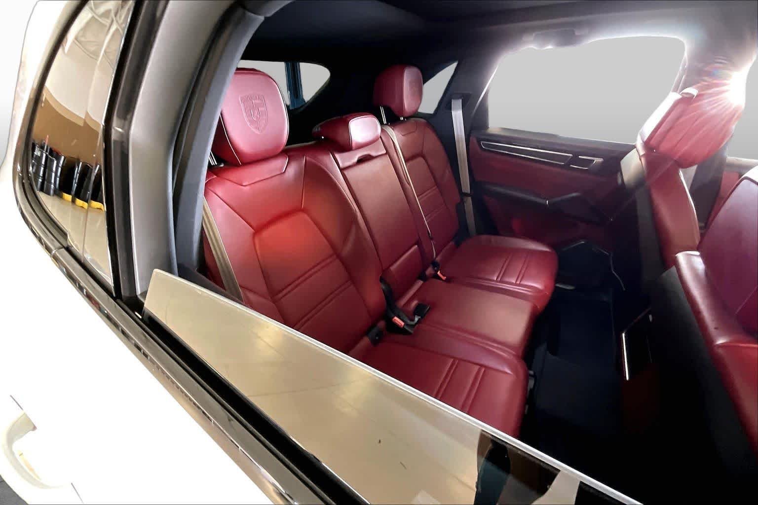 Used 2022 Carrara White Metallic Porsche Platinum Edition image 17