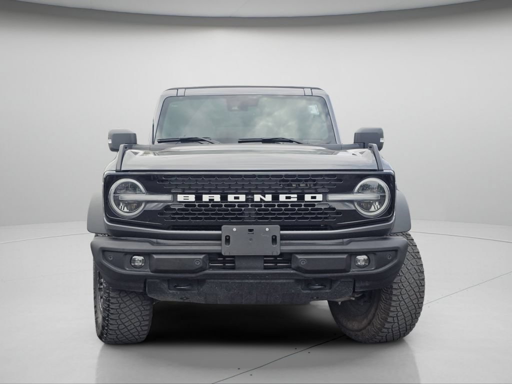 Used 2022 Gray Metallic Ford Wildtrak image 3