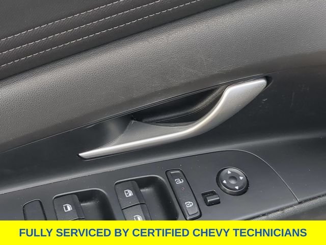 Used 2025 Silver Hyundai SEL Convenience image 22