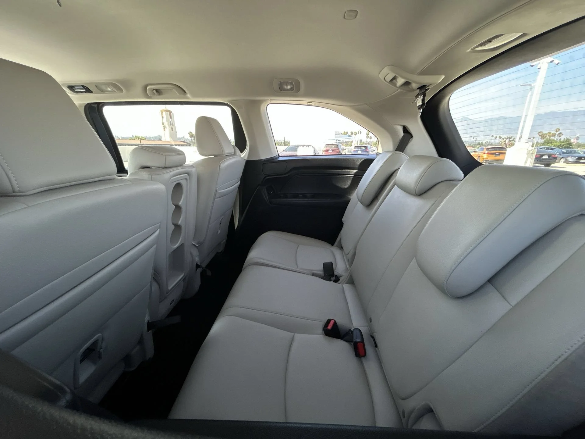 2025 Honda Odyssey EX-L - Photo 26