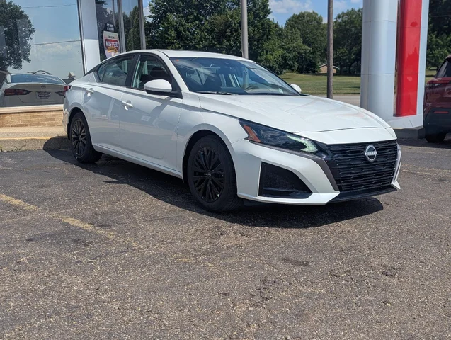 2026 Nissan Altima SV