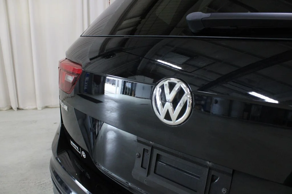 Used 2018 Black Volkswagen 2.0T S image 31