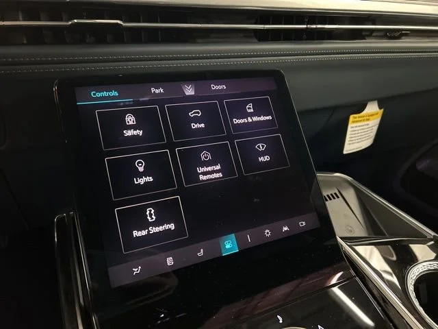 2025 Cadillac Escalade IQ Sport 2 - Photo 22