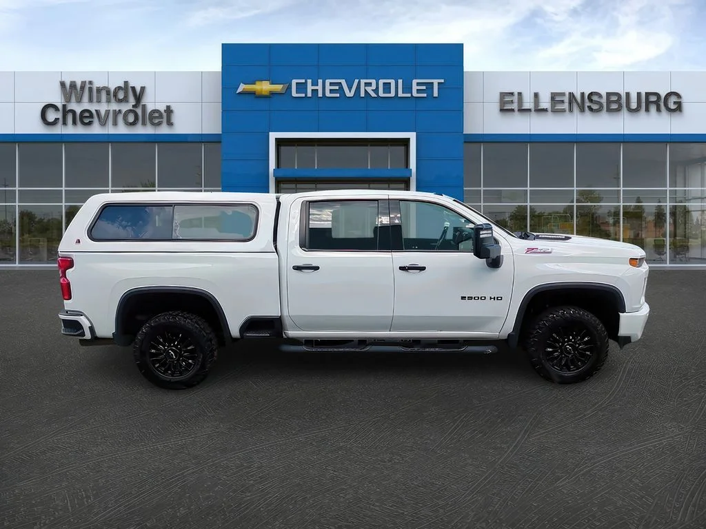 2022 Chevrolet Silverado 2500HD LTZ - Photo 6
