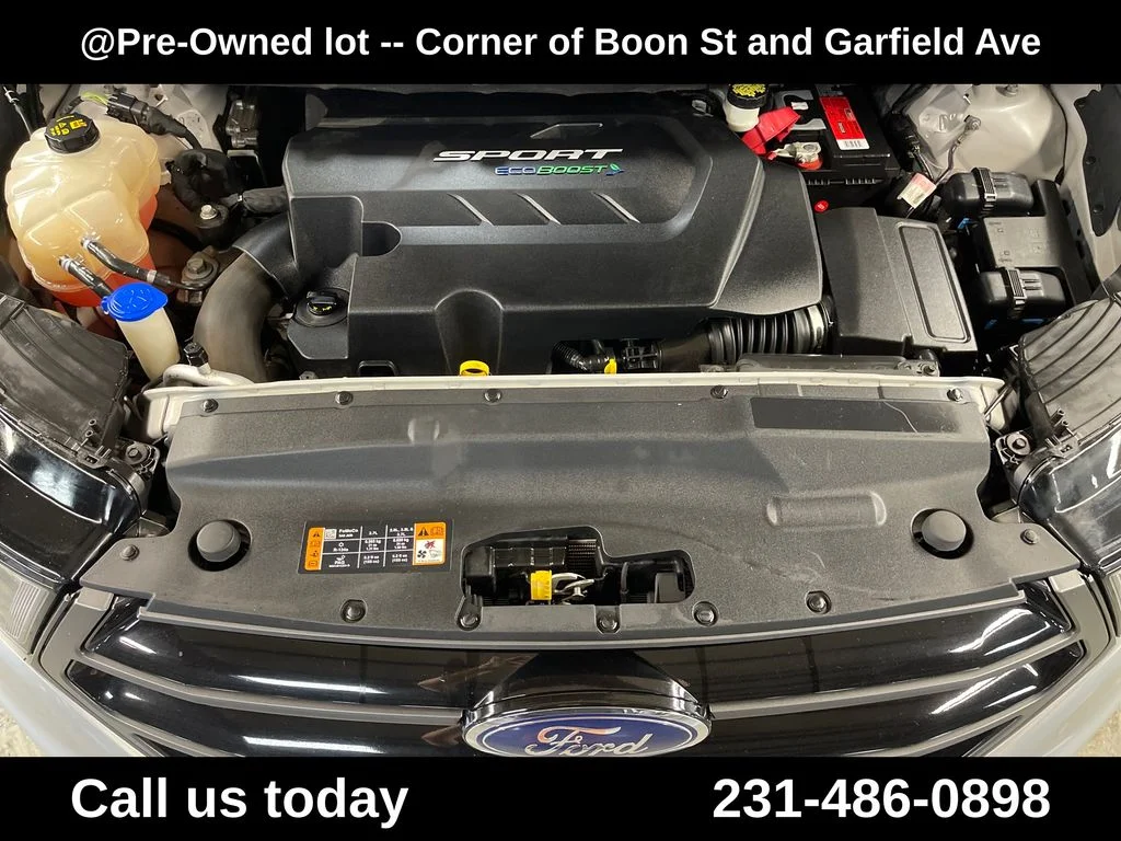 Used 2015 Silver Ford Sport image 4