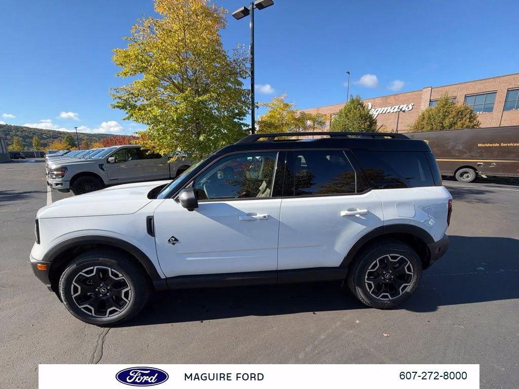 New 2026 Oxford White Ford Outer Banks® image 7