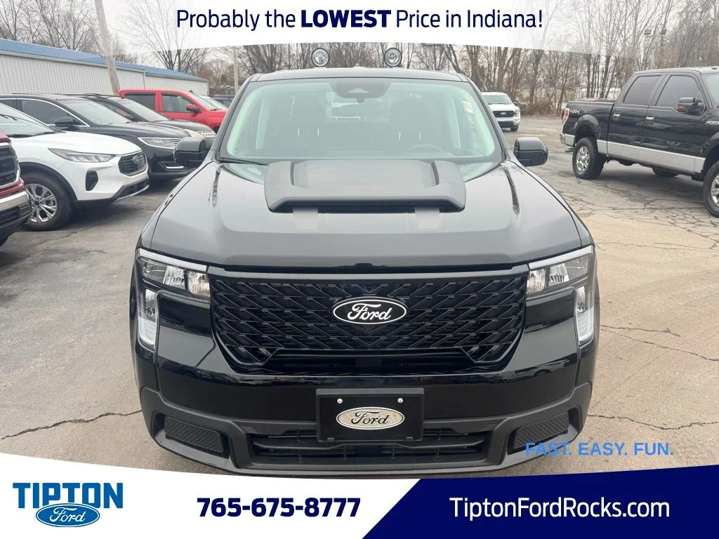 New 2025 Shadow Black Ford XLT image 26