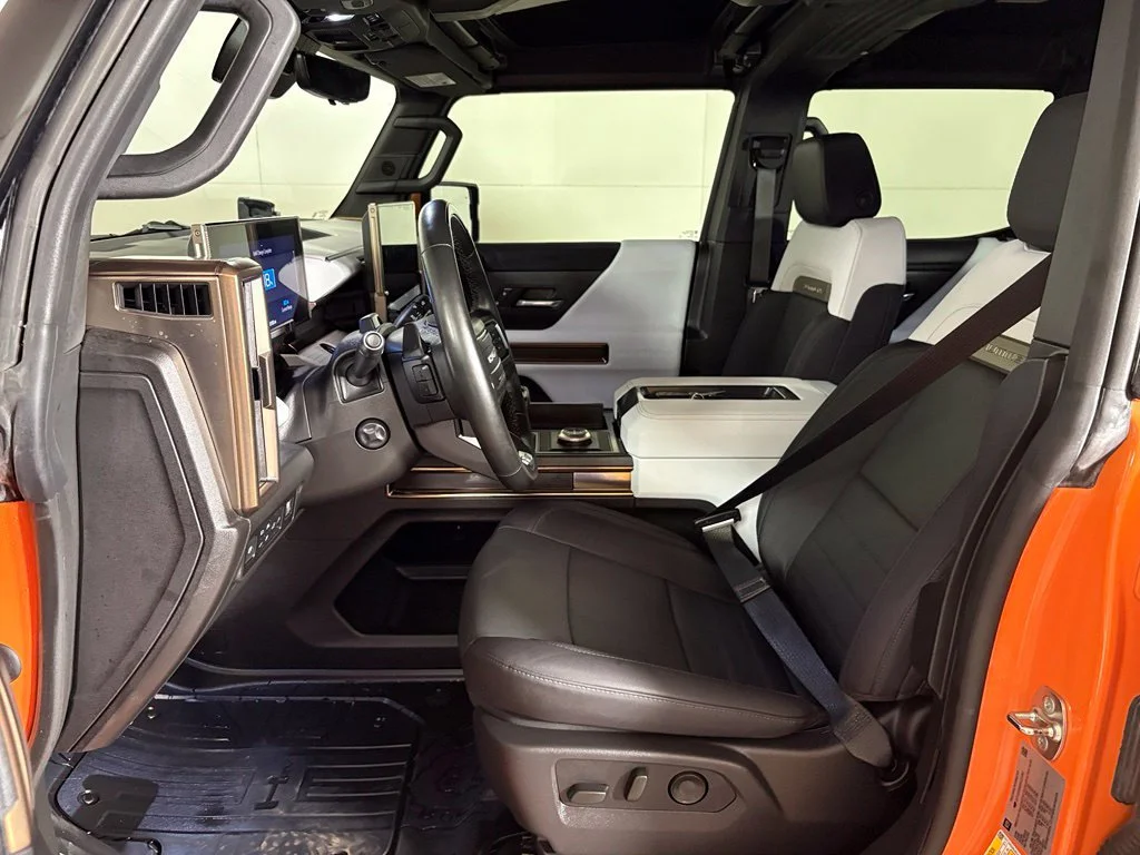 Certified Used 2024 Afterburner Tintcoat (Orange) GMC 3X image 19