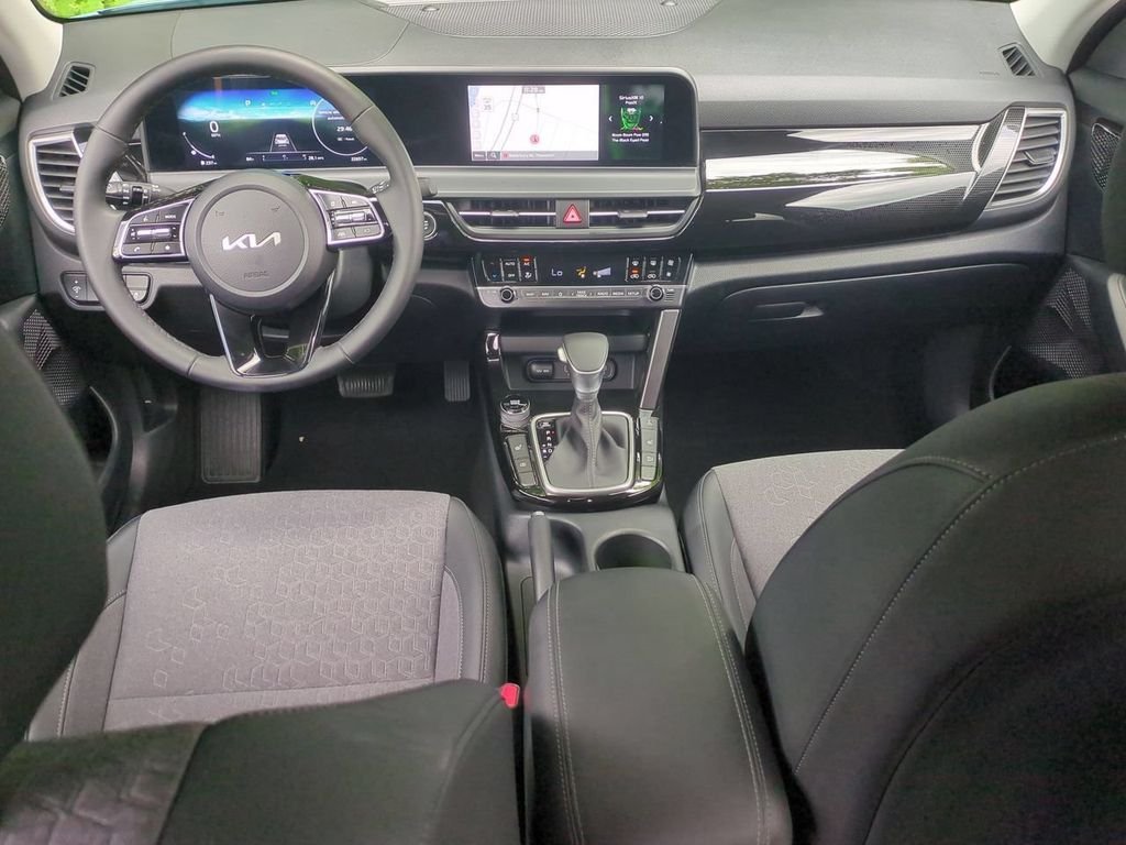 Used 2024 Blue Kia S image 25