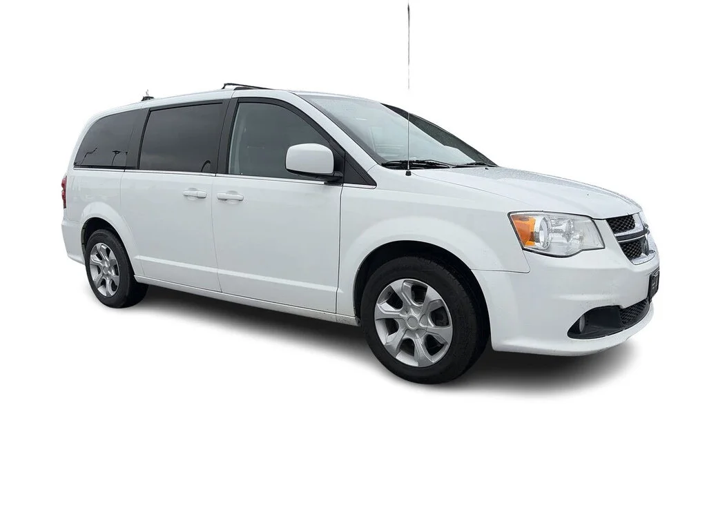 Used 2019 Bright White Dodge Crew Dilawri Certified   No Accidents   Regularly image 17