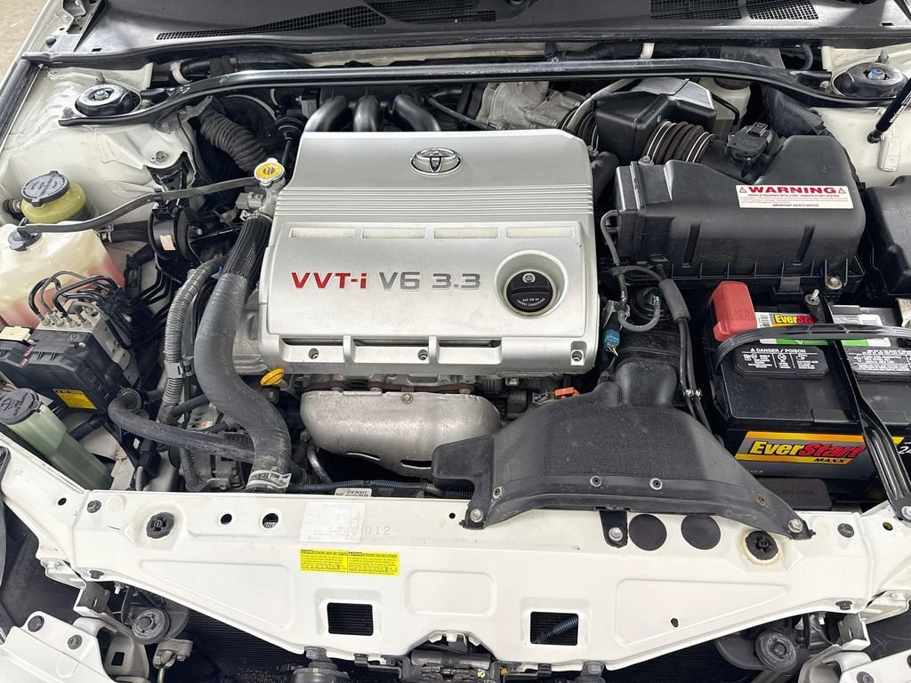Used 2008 White Pearl Toyota SLE image 26