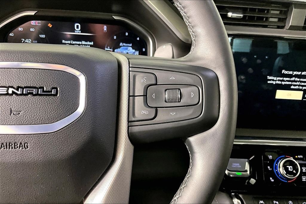 Used 2024 White GMC Denali image 12