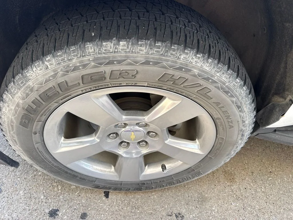 Used 2018 White Chevrolet LT image 4