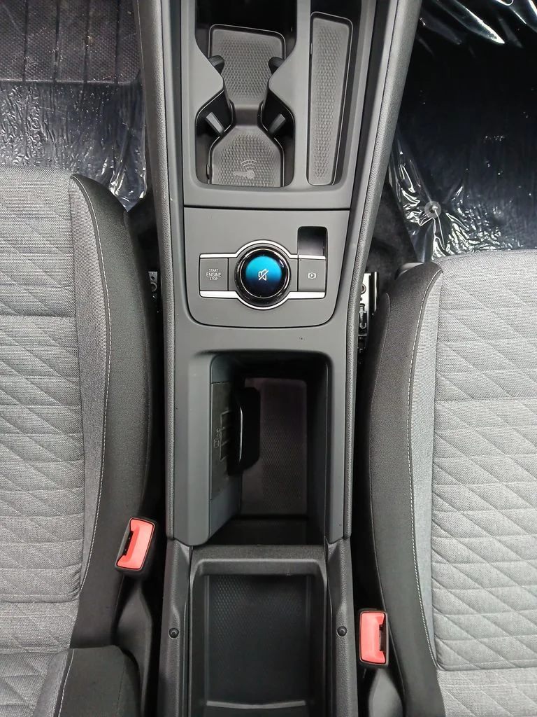 2025 Volkswagen Tiguan S - Photo 24