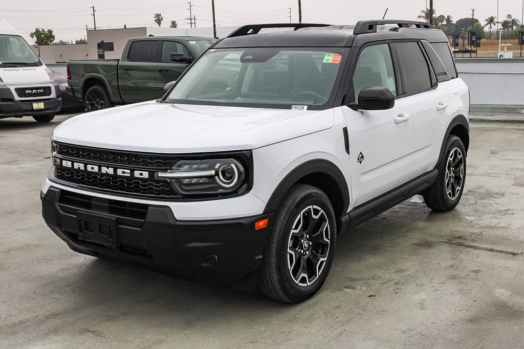 Used 2025 Oxford White Ford Outer Banks image 3