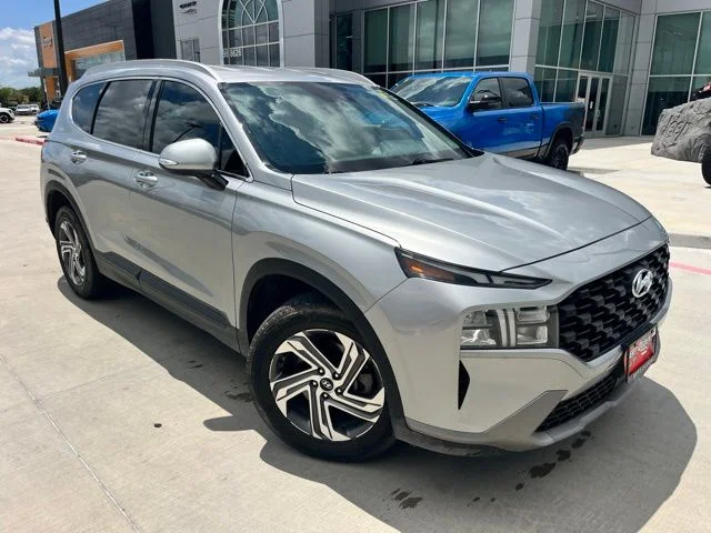 Used 2023 Silver Hyundai SEL image 1