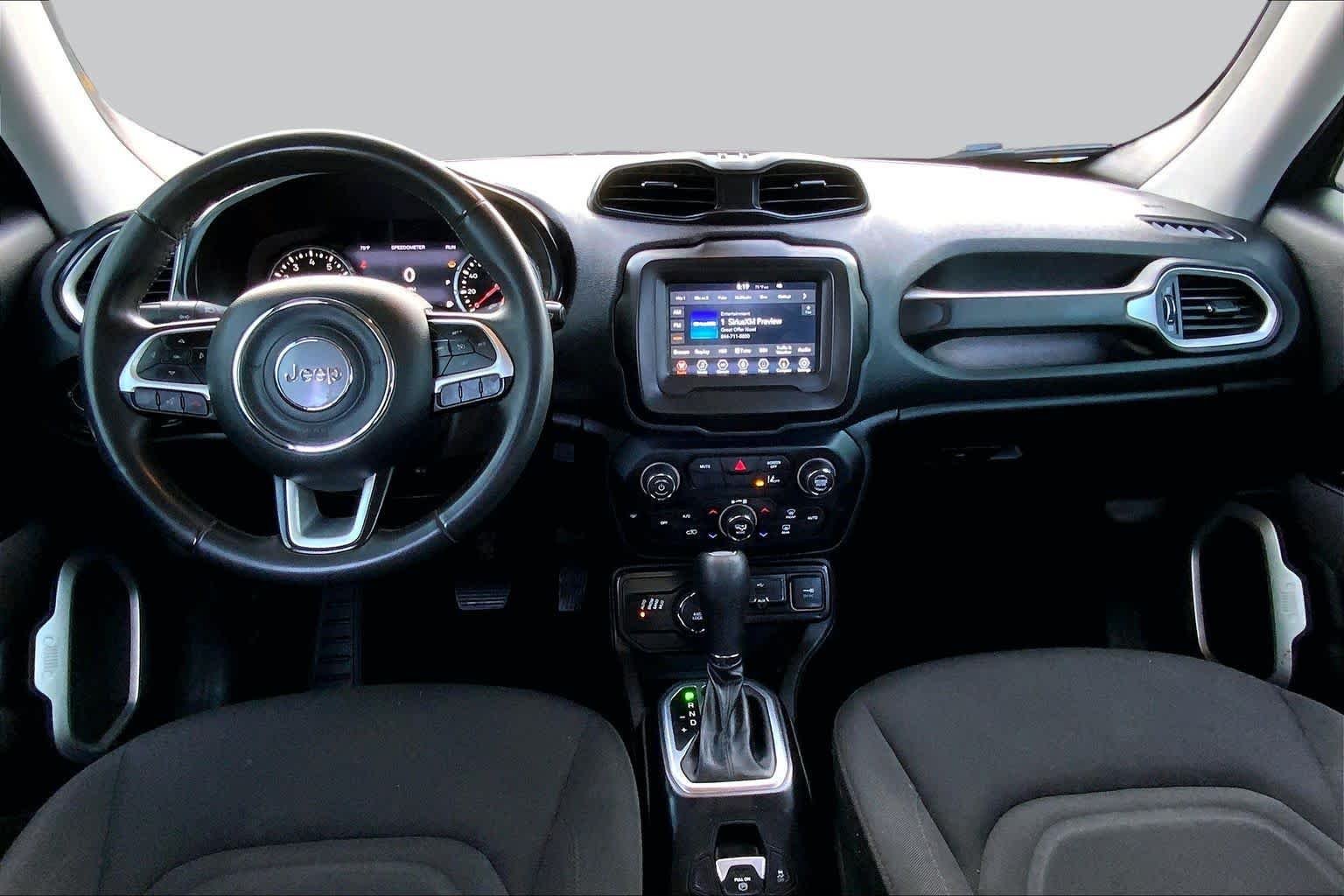Used 2021 Graphite Gray Jeep Latitude image 16