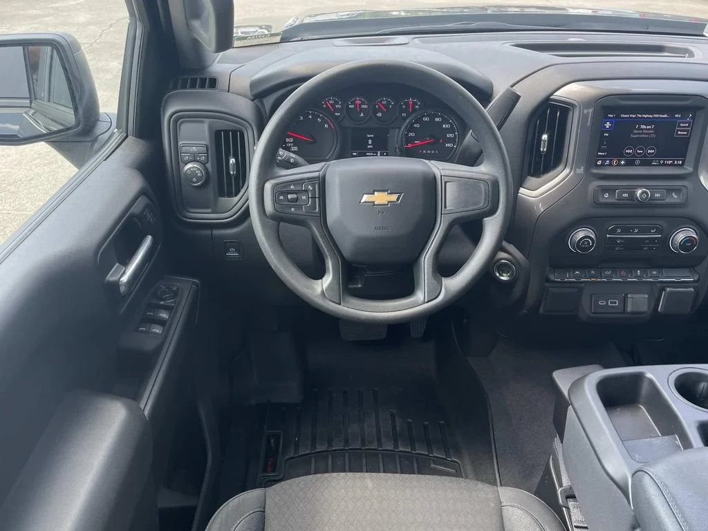 Used 2026 Black Chevrolet Custom image 10