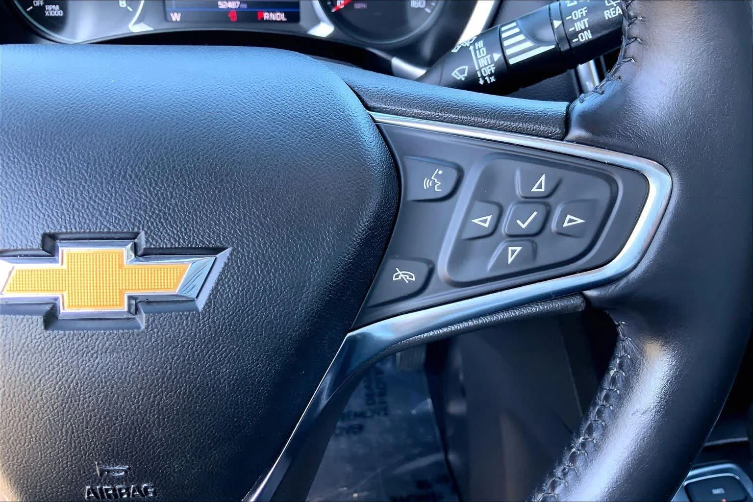 Used 2021 Summit White Chevrolet LT image 25