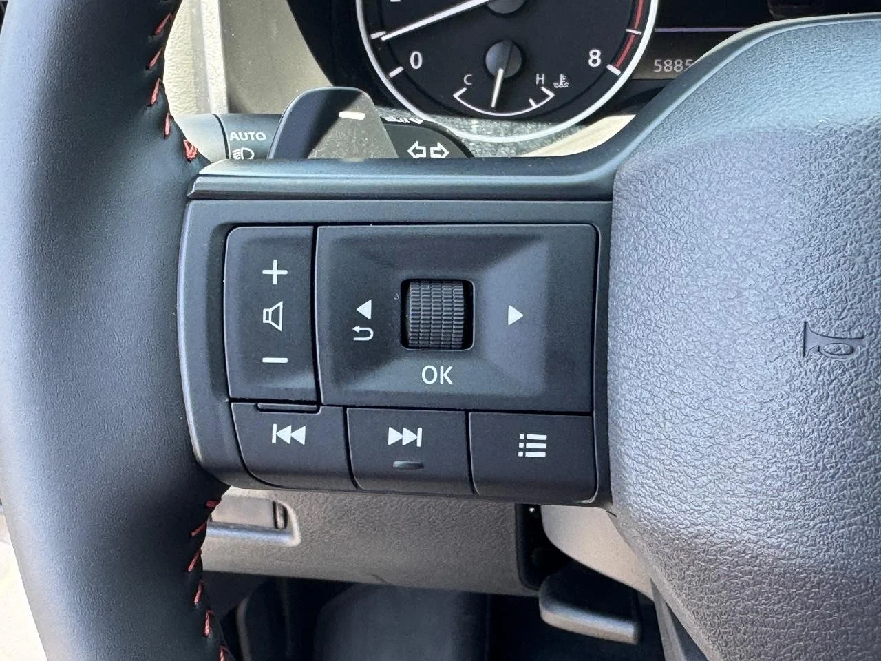 Used 2026 Boulder Gray Pearl Nissan Rock Creek image 21