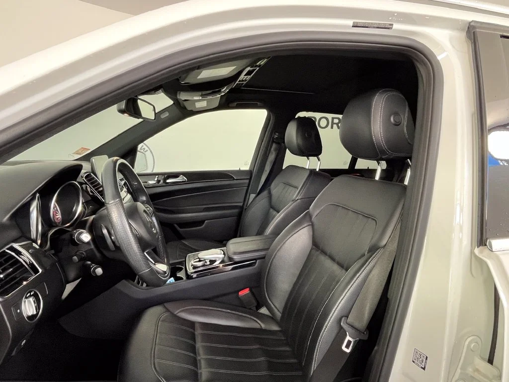 Used 2017 White Mercedes-Benz GLE 350 image 2