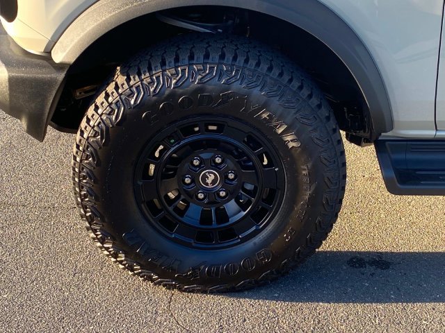 New 2026 Beige Ford Outer Banks image 5
