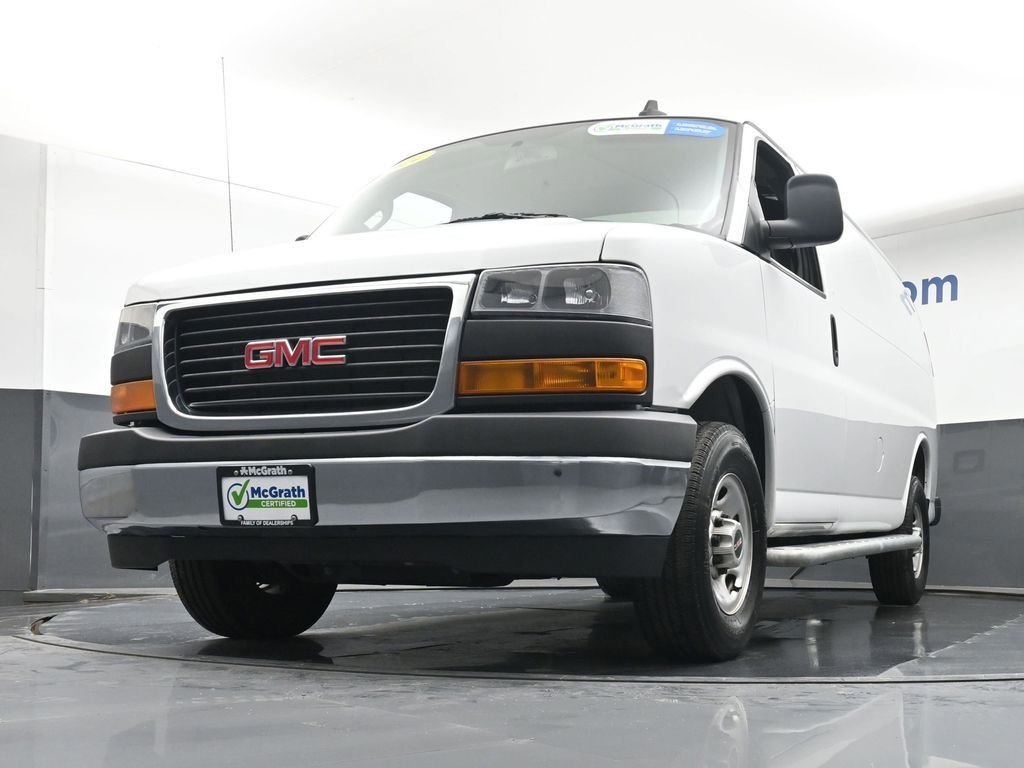 Used 2024 White GMC Work Van image 7