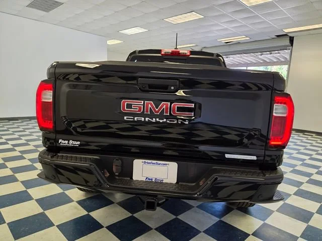 New 2026 Onyx Black GMC Elevation image 9