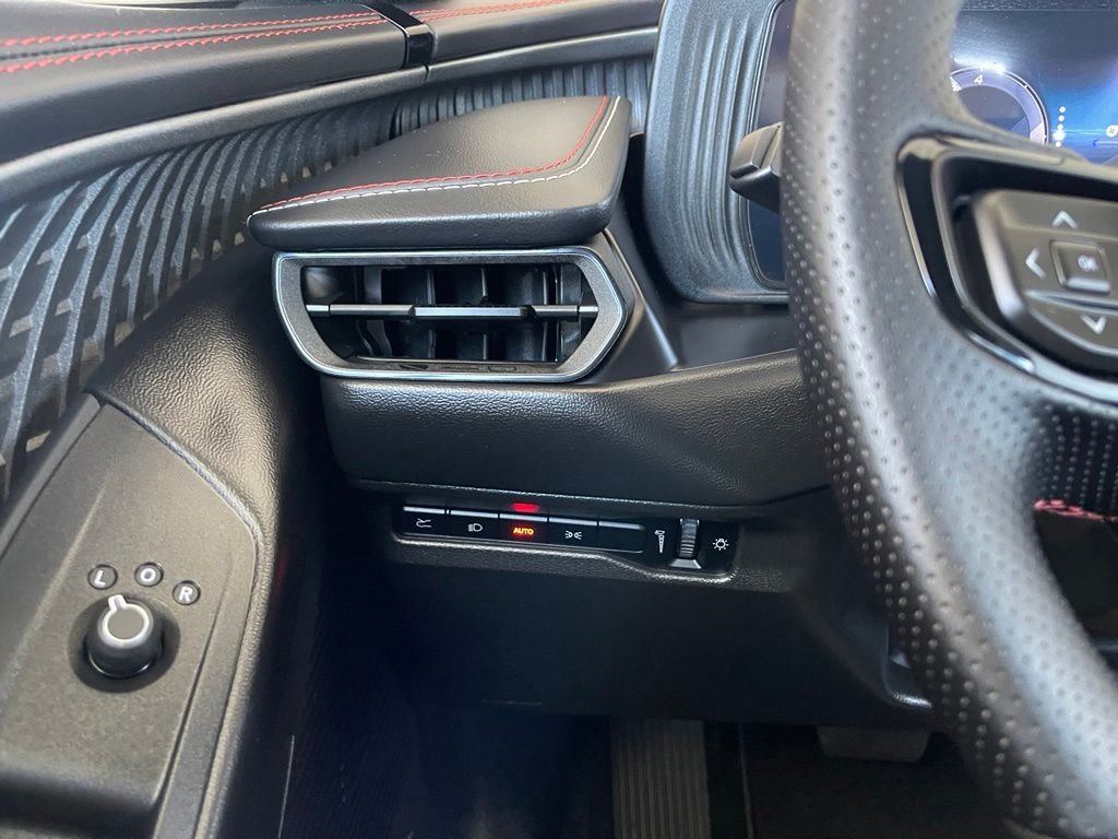 New 2026 Sub-Zero Exterior Paint Dodge Scat Pack image 21