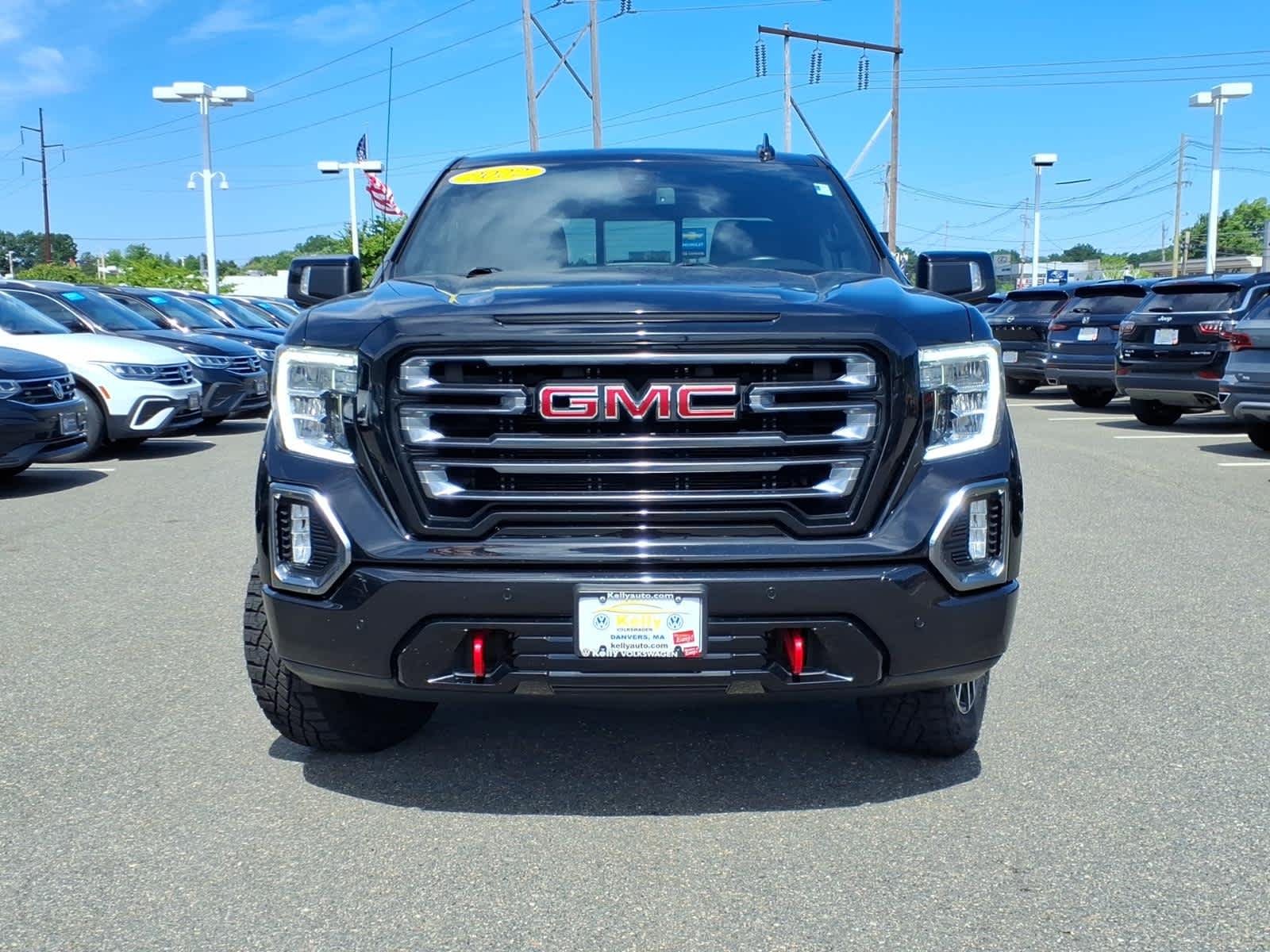 Used 2022 Ebony Twilight Metallic GMC AT4 image 2