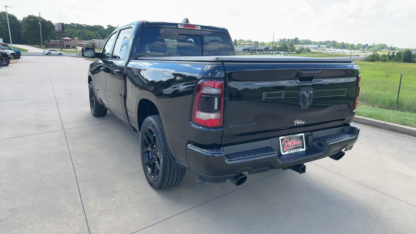 Used 2023 Diamond Black Crystal Pearlcoat Ram Laramie image 6